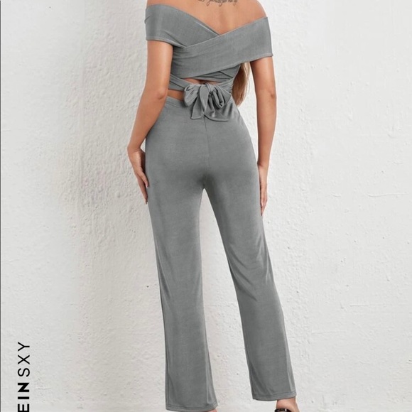 Wrap jumpsuit - Picture 5 of 6